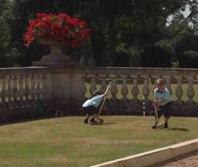 Giant-Croquet-Wedding-Fancyatreat